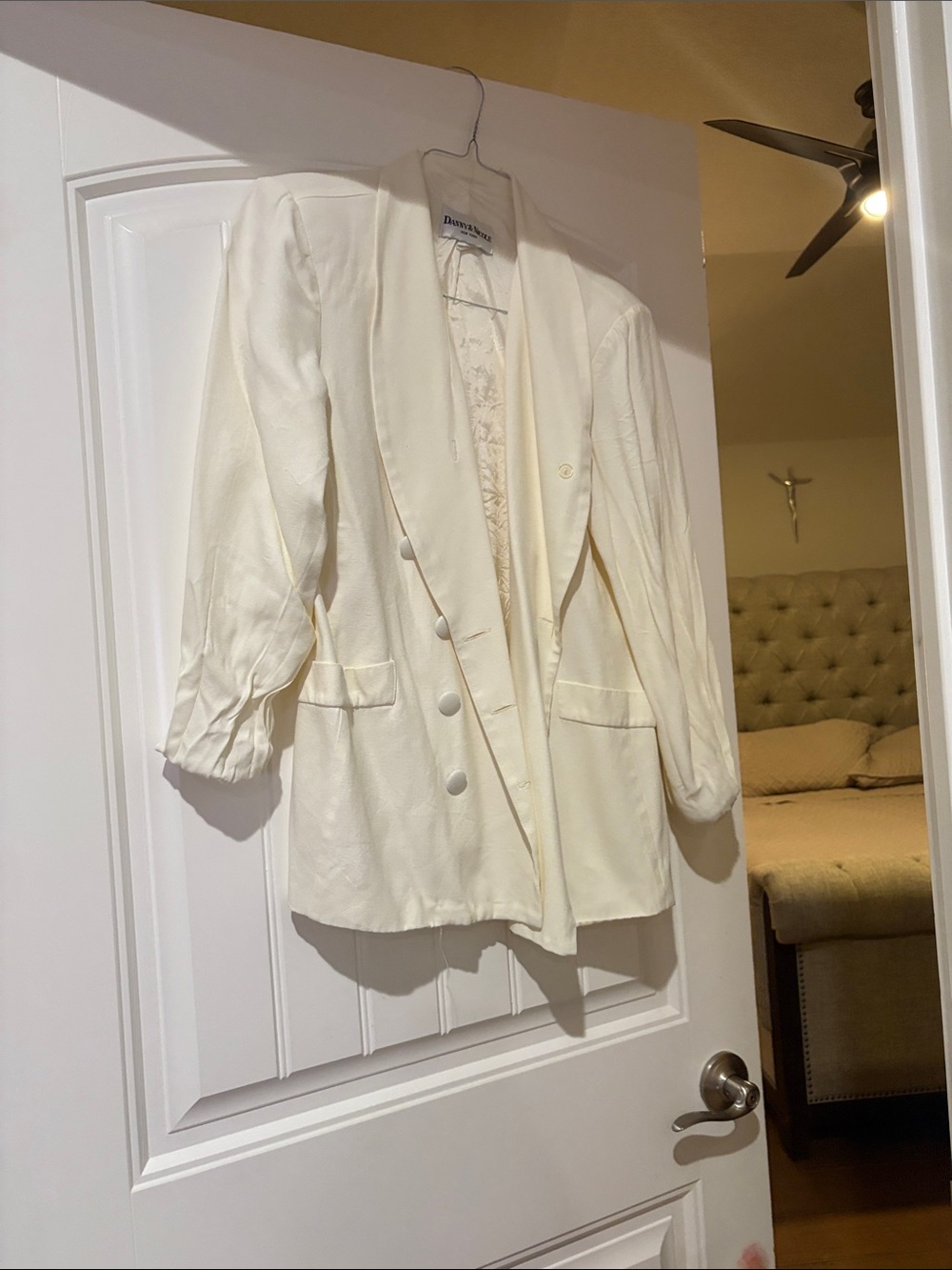 Vintage Danny & Nicole Cream Jumpsuit with Matching Jacket - Picture 4 of 8